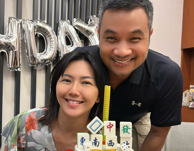 孙燕姿庆祝44岁生日，下嫁打工人11年生了两个娃，她过得怎么样？