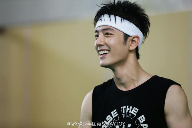 肖战工作室维权再获成功，帅哥闲暇碎片再掀网络风云