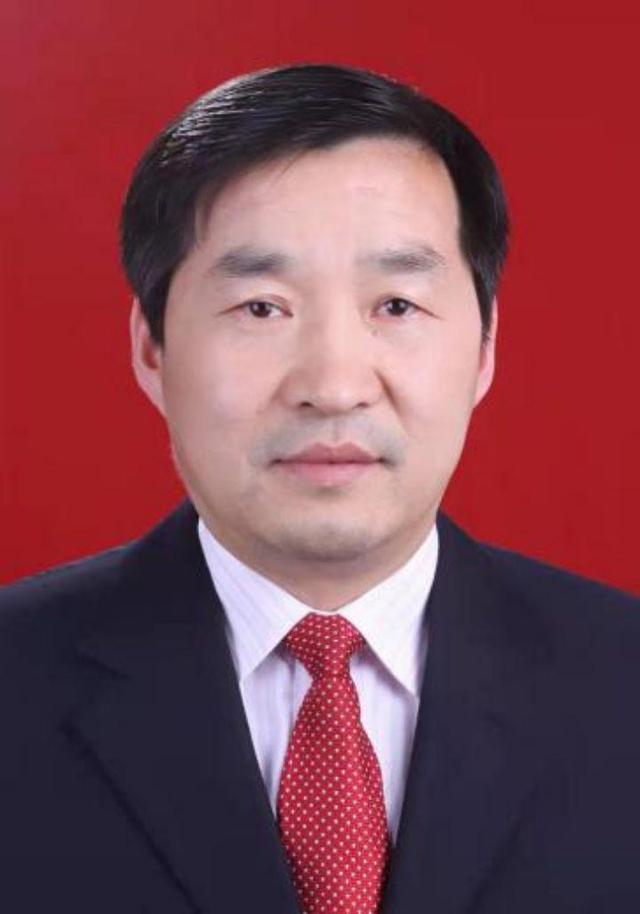 “出彩河南人”第三届最美医生候选人产生