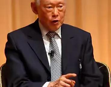 已故前新加坡总理李光耀预言斯里兰卡没落