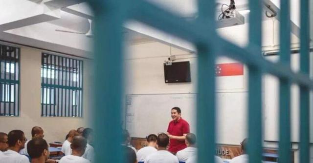 新加坡监狱将不为囚犯准备床褥和风扇，居然是为了保护囚犯？