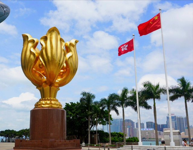 为什么内地企业喜欢赴港上市？