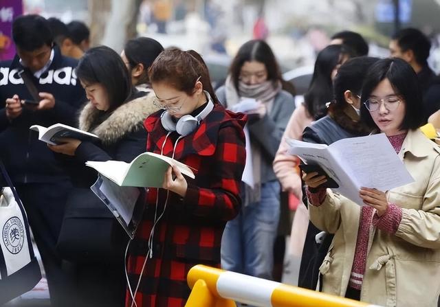 体制内是怎样一种职业人生？