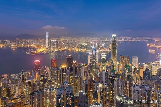 香港/新加坡高校提前批和常规申请的区别？