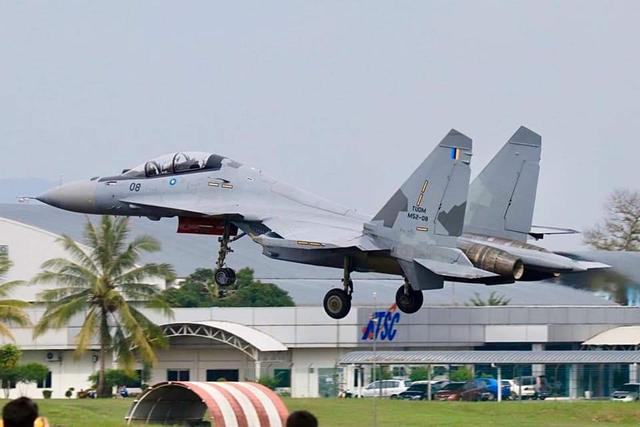 马来西亚战机招标，中国型号参与竞争，印度光辉中标，麻烦要不断