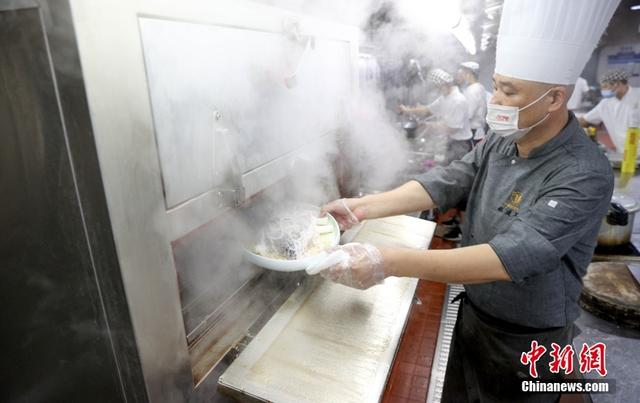 「寻味中华」至鲜武昌鱼：集“诗、史、食”于一身