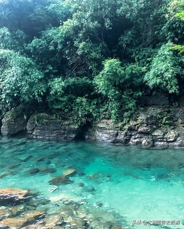 广东台山隐藏一山水度假秘境，溯溪穿越+碧水天堂，网友：白菜价