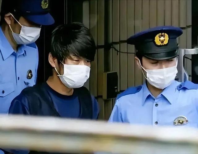 山上彻也自述：日本“失落的一代”悲歌