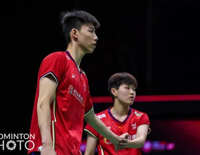 国羽首败！被轰9－0+1波流，冯彦哲/林芳灵遭逆转！上站冠军出局