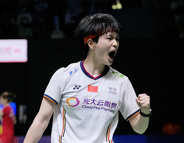 国羽10胜4负！新加坡公开赛国羽女双全部晋级，何冰娇爆冷出局