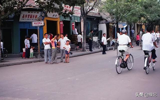 郑州30年“城长”史，迄今关于“停贷事件”成因最深刻的梳理