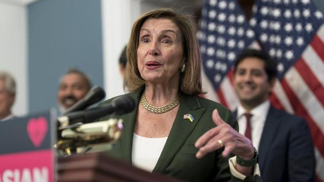 佩洛西上门挑衅，美议员却威胁中国：若让她受伤，等于对美国宣战