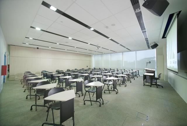 新加坡南洋理工大学英语专业