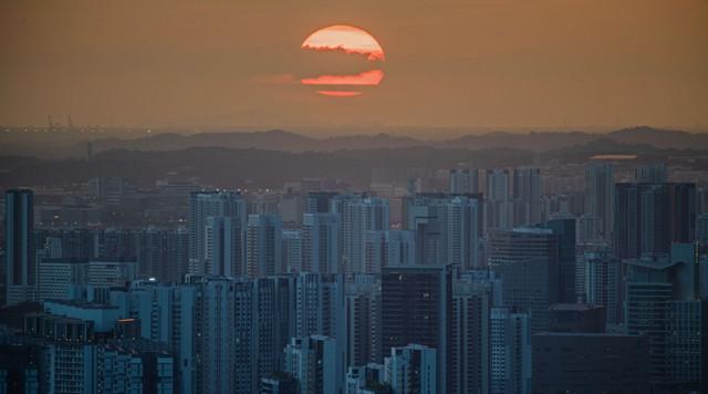 新加坡：群体免疫难以实现，考虑定期接种新冠疫苗加强剂