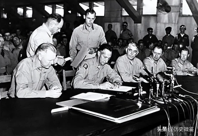英国在新加坡准备48颗原子弹，想要打击中国，美国听后表示支持