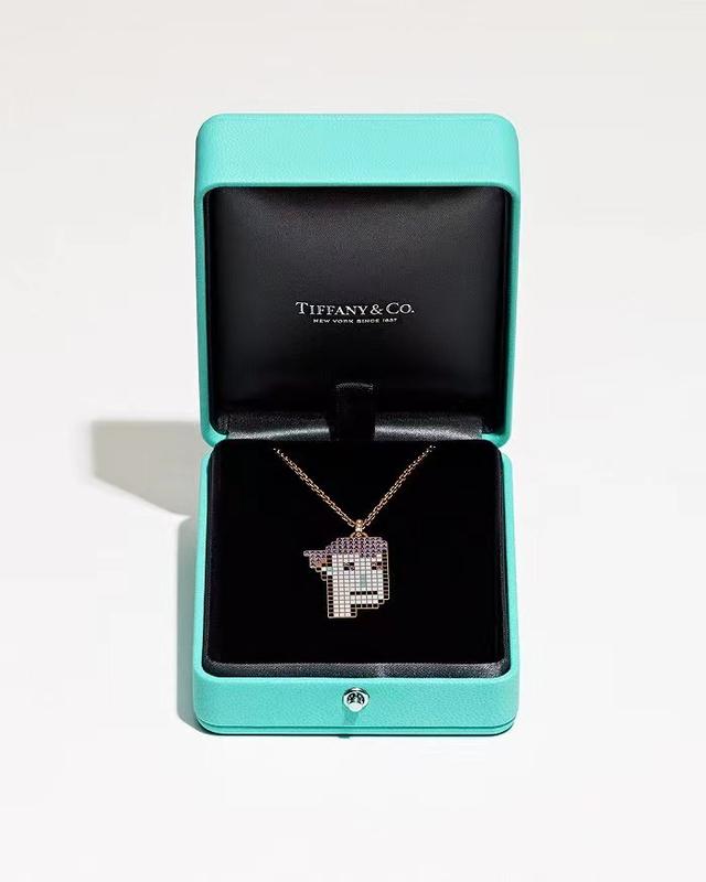 Tiffany发NFT、LV推手游，奢侈品如何玩转元宇宙？