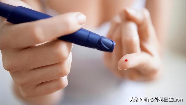 新加坡禁止奶茶进行广告宣传，喝奶茶会喝出糖尿病吗？一文读懂