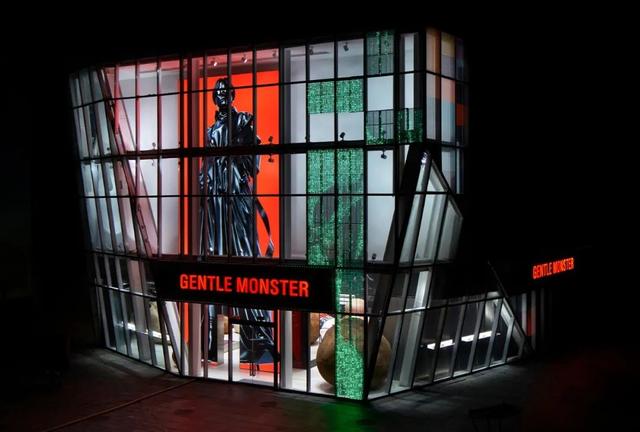 内地第二家蓝瓶咖啡开业、Gentle Monster再开全球最大旗舰店