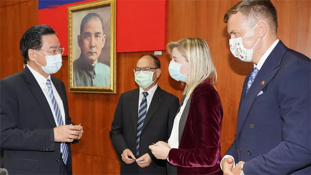 弹丸小国为何顶风窜台？中方将如何反制？中国宣布这样制裁