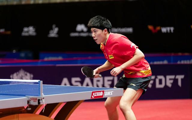 男乒世界冠军出局！国乒小将2-0领先被逆转，双打不敌新加坡组合