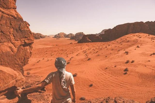 世界已经站在疫情后的门口，还有哪些国家地区有旅行限制？