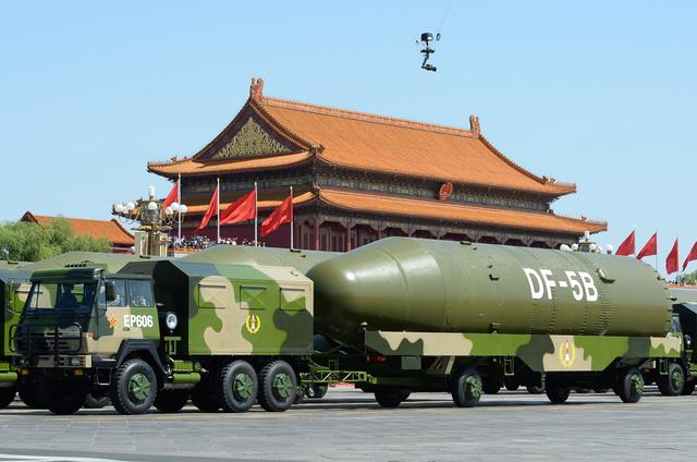 美国吓阻战略对付中国大陆已失效，袁易：台湾一面倒向美国就是迈向冲突
