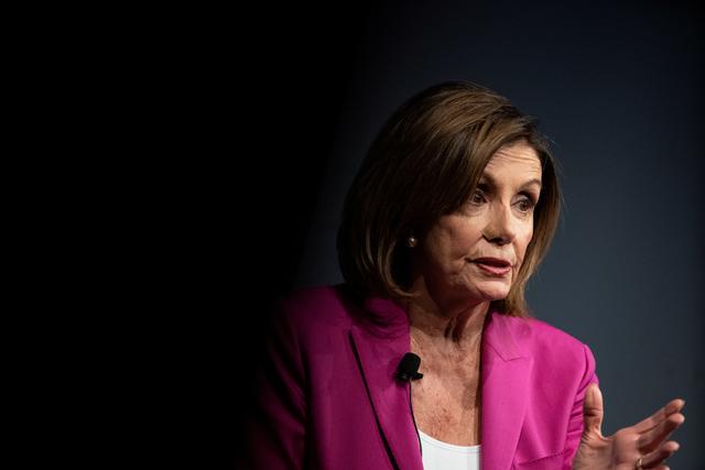 航班追踪网站：佩洛西乘坐的航班SPAR19已抵达马来西亚