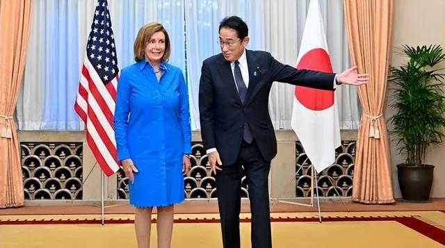 对你，中国人民非常不满