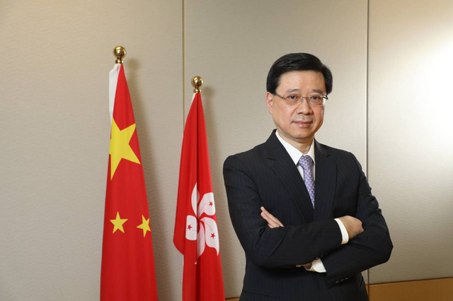 再竞争！金融、企业激烈争夺后，香港新加坡又展开新一轮人才战