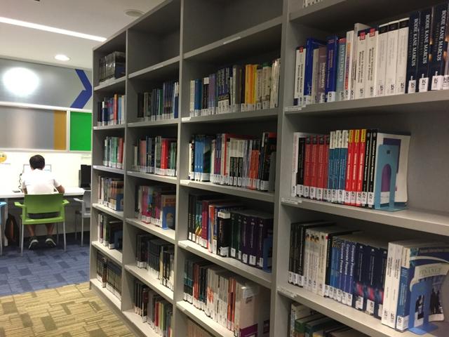 新加坡管理大学计算机本科