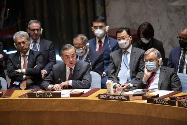 就中美间关系进行对话，对乌克兰问题提出主张，中方联大活动受高度关注