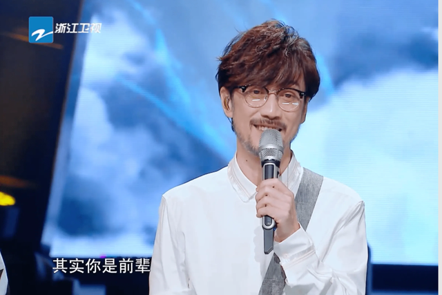 比起吃某男星的瓜，今天我想聊聊他