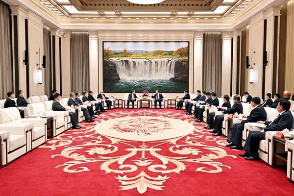 许勤胡昌升会见新加坡丰益国际集团董事局主席兼益海嘉里集团董事长郭孔丰一行