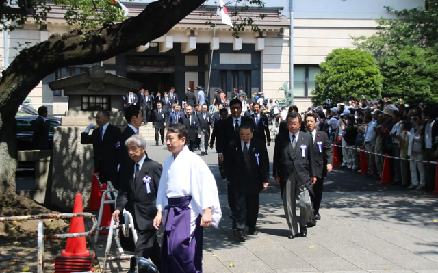 外网讨论：日本人如何看待靖国神社？