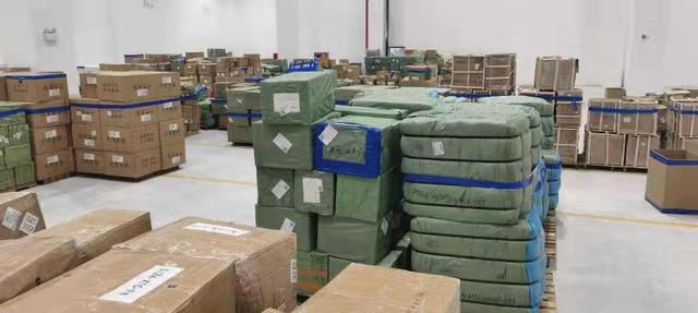 背包挎包双肩包出口到马来西亚物流