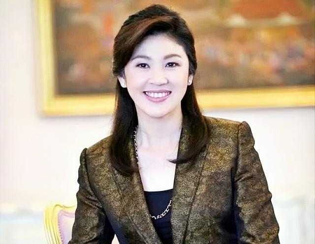 21年，泰国前总理英拉接种新冠疫苗，特意提到：是来自中国的疫苗
