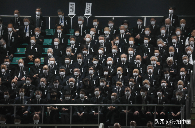 700多政要昨出席安倍国葬礼，日本新冠疫情居高不下令人担忧