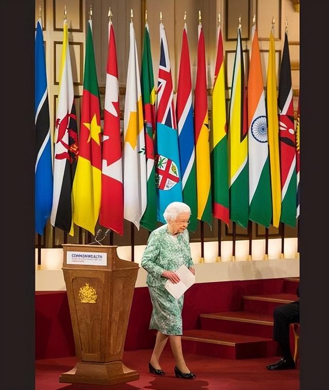 「每日透视」回忆：英国女王：俯瞰欧洲，虽然逝世，英灵永恒