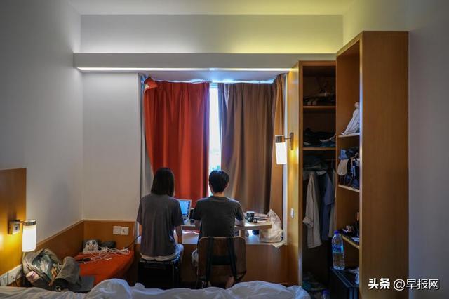 最惨打工人 中国博士生刚飞抵新加坡就被Shopee告知工作取消
