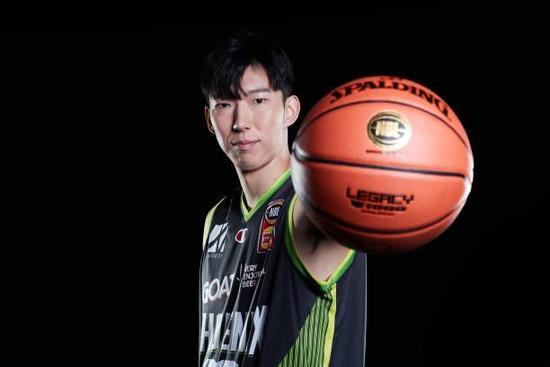体坛连连看丨曝周琦将重返凤凰队再战NBL ​意大利队晋级欧国联4强