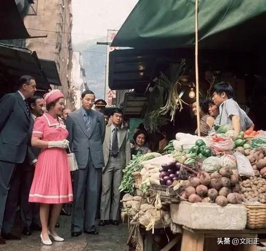 香港大旱断水大陆免费建设供水设施，香港人却感谢英国女王