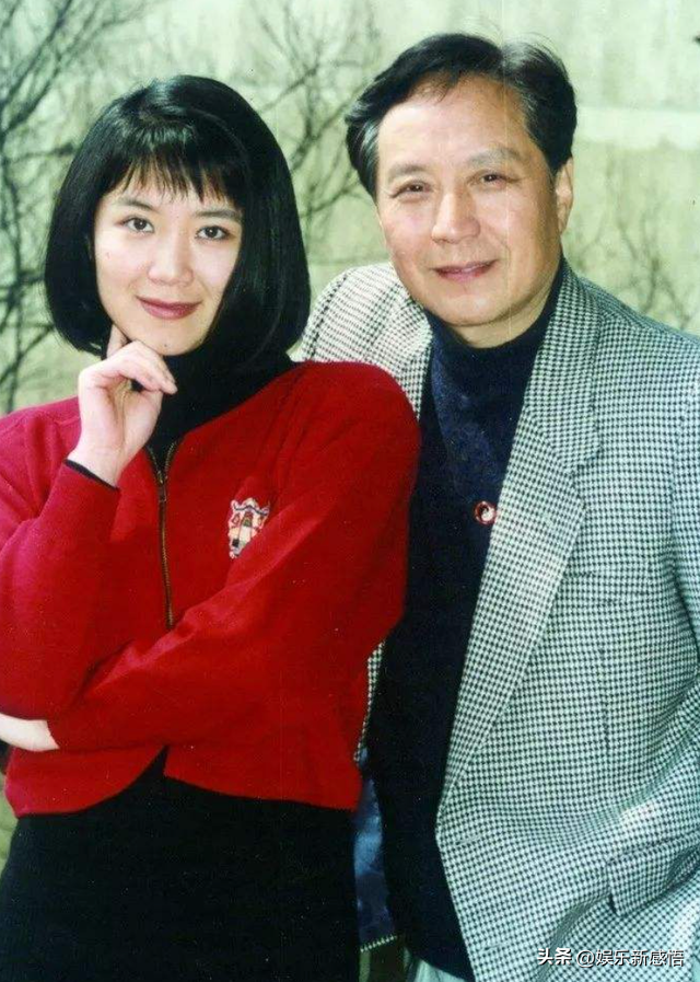 因《北京人在纽约》爆红，嫁初恋30年，如今竟成“恶婆婆”