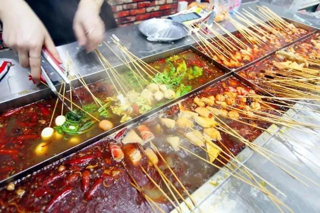 初心已变！“新加坡传统火锅”海底捞，在中国还能走多远？