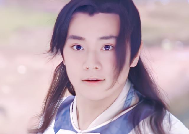 还记得《宝莲灯》里的“沉香”吗？如今参演《底线》形似路人