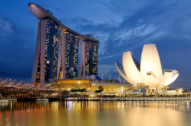 新加坡滨海湾金沙！设计师摩西·萨夫迪依然是一个理想主义者