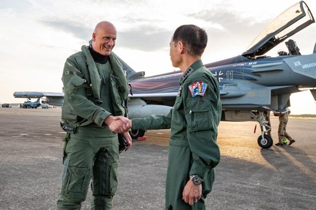 邪恶轴心复辟，德日在中国边上军演，二战后首次，德方称只是开始