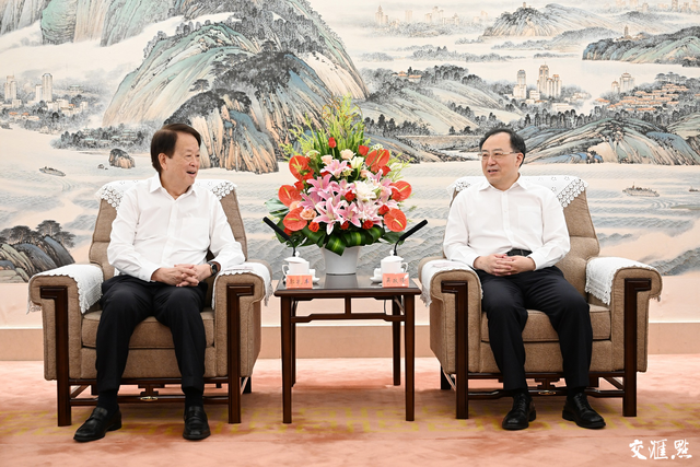 吴政隆会见新加坡丰益国际集团董事局主席郭孔丰