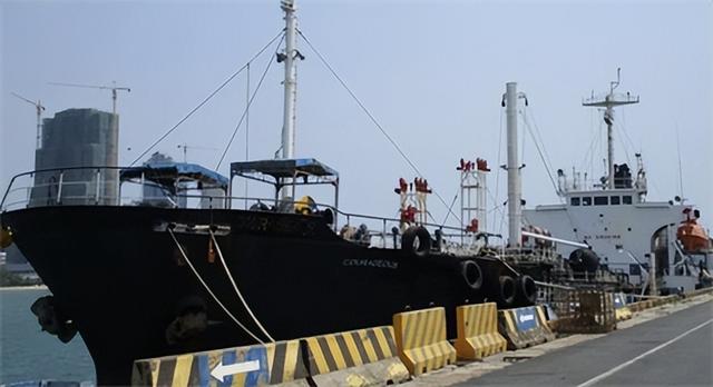 卫星拍到向朝鲜偷运燃料？一新加坡商人及三家航运企业遭美国制裁