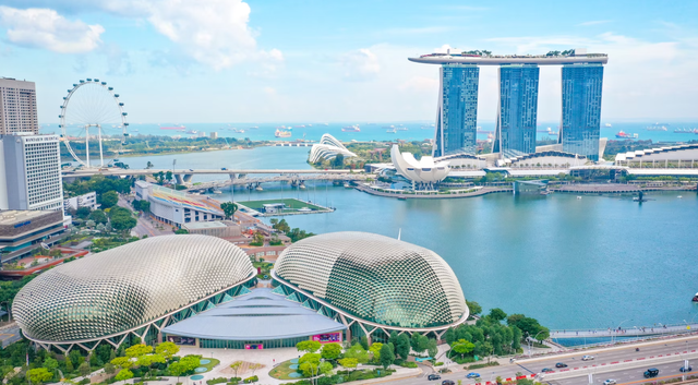 半年移民费涨至1亿，为什么华人富豪都喜欢去新加坡？