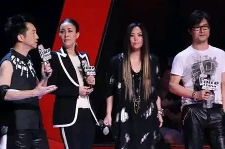 华语乐坛近30年来有哪些歌手可以称得上天王天后?